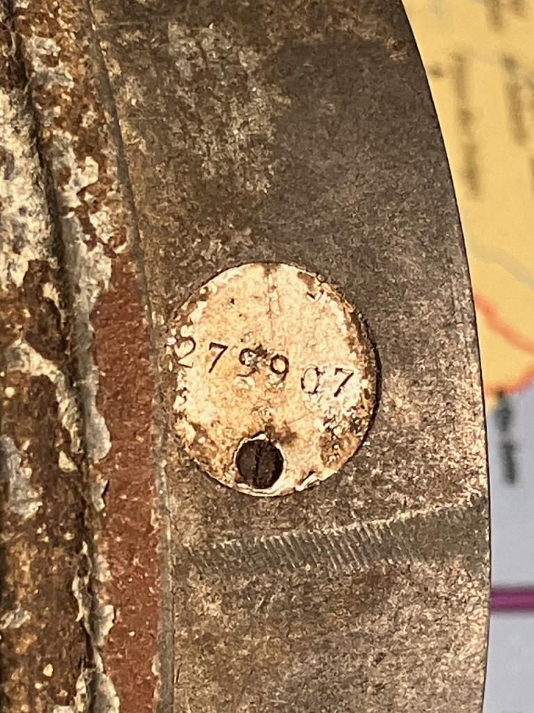 Montre tableau de bord JAEGER montre auto LesAnciennes.com