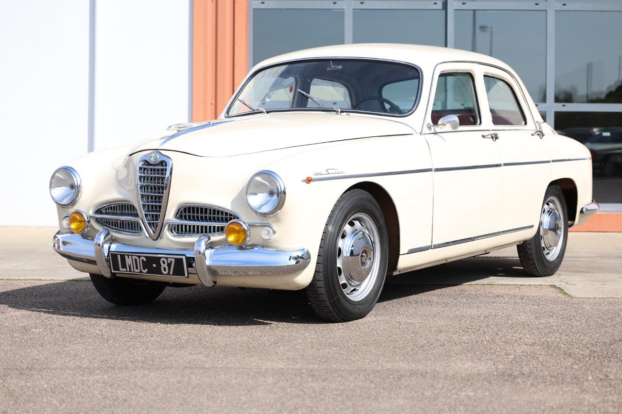 ALFA ROMEO 1900 Super - 1958 LesAnciennes.com