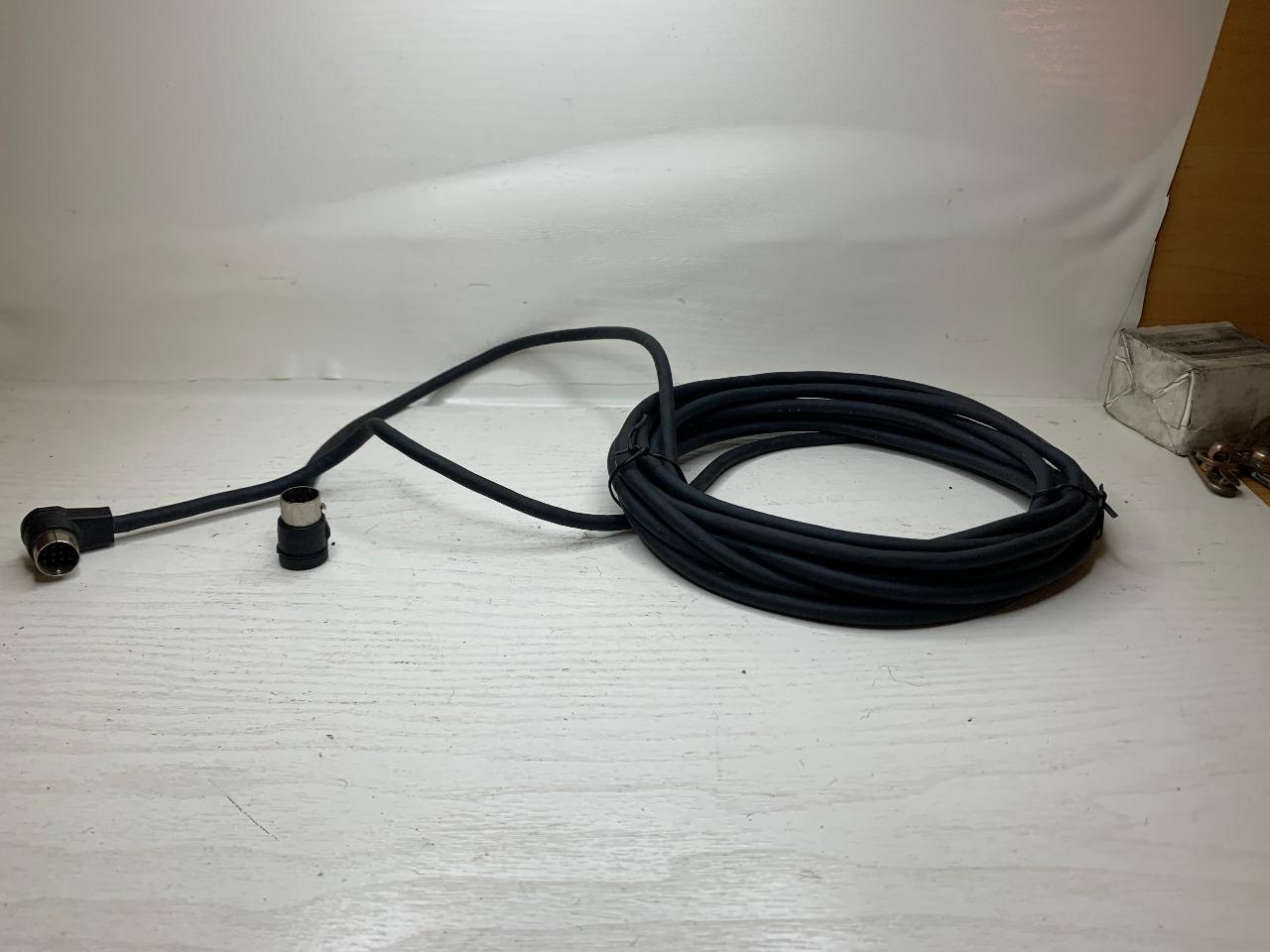 Connecteur rallonge câble charger CD BMW LesAnciennes.com