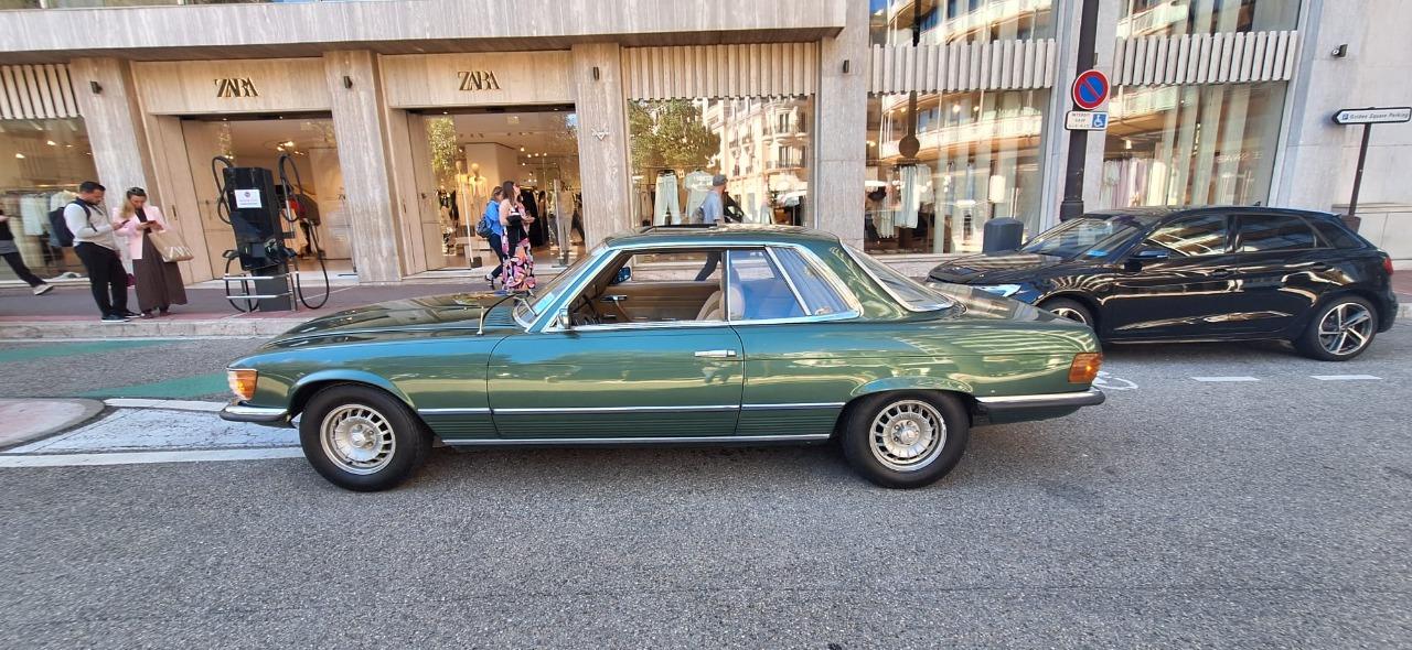 MERCEDES 350 SLC - 1974 LesAnciennes.com