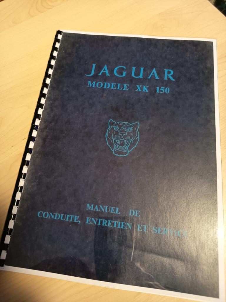Handbook Jaguar XK150 en français LesAnciennes.com