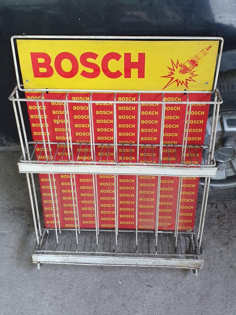 Ancien présentoir à bougies Bosch LesAnciennes.com