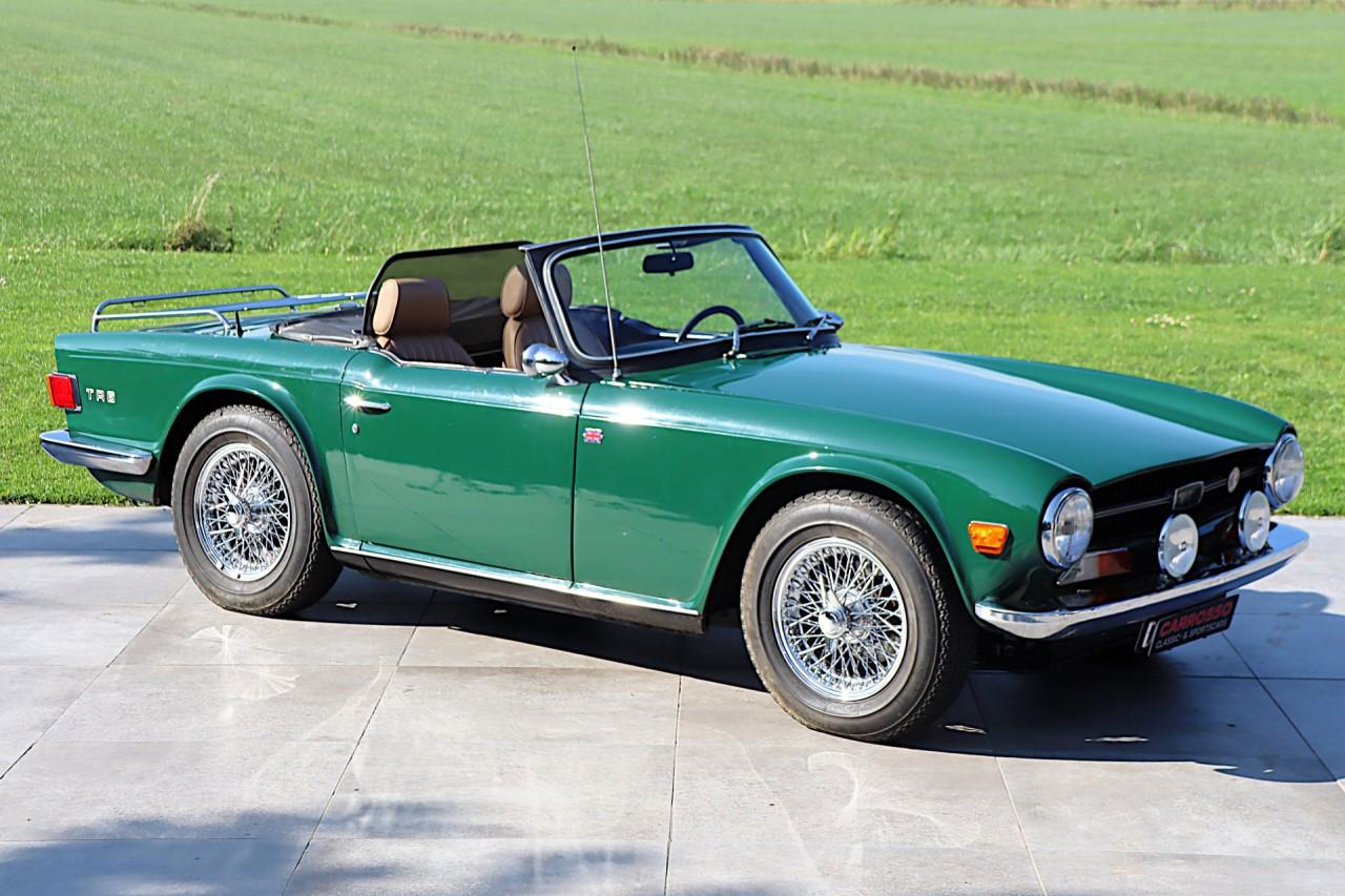 TRIUMPH TR6 Roadster - 1971 LesAnciennes.com
