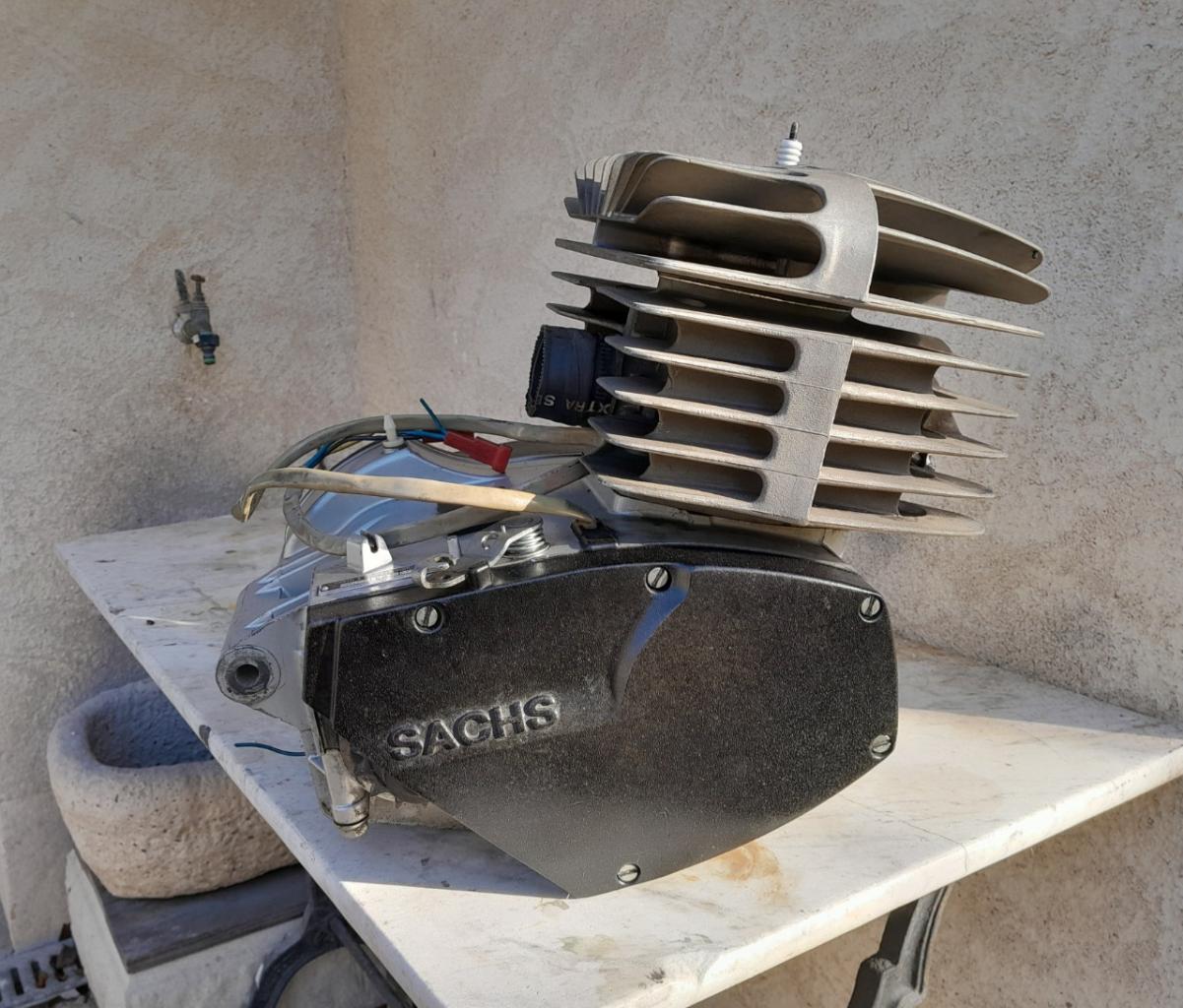 Moteur SACHS 125 LesAnciennes.com