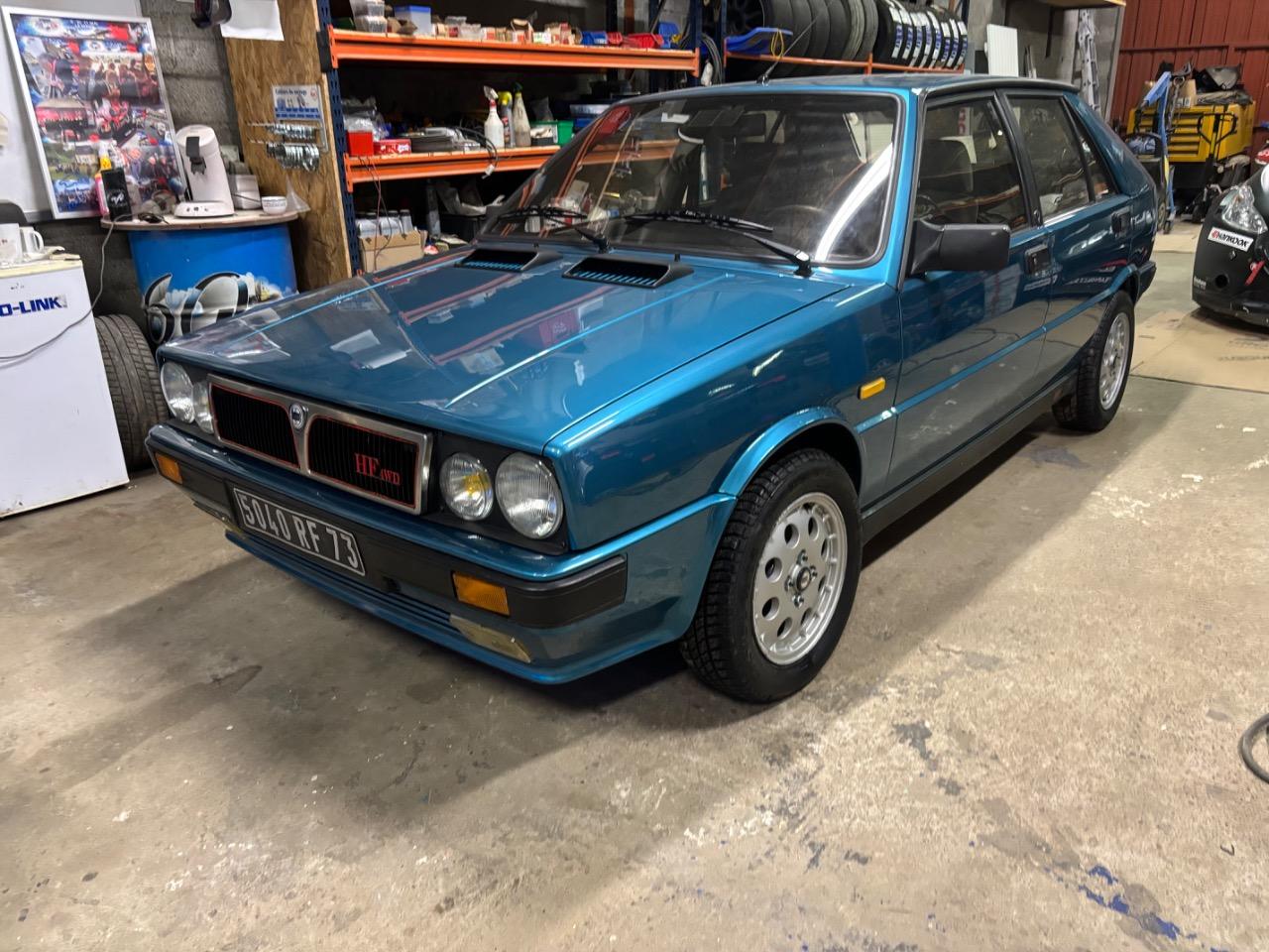LANCIA Delta 4wd - 1987 LesAnciennes.com