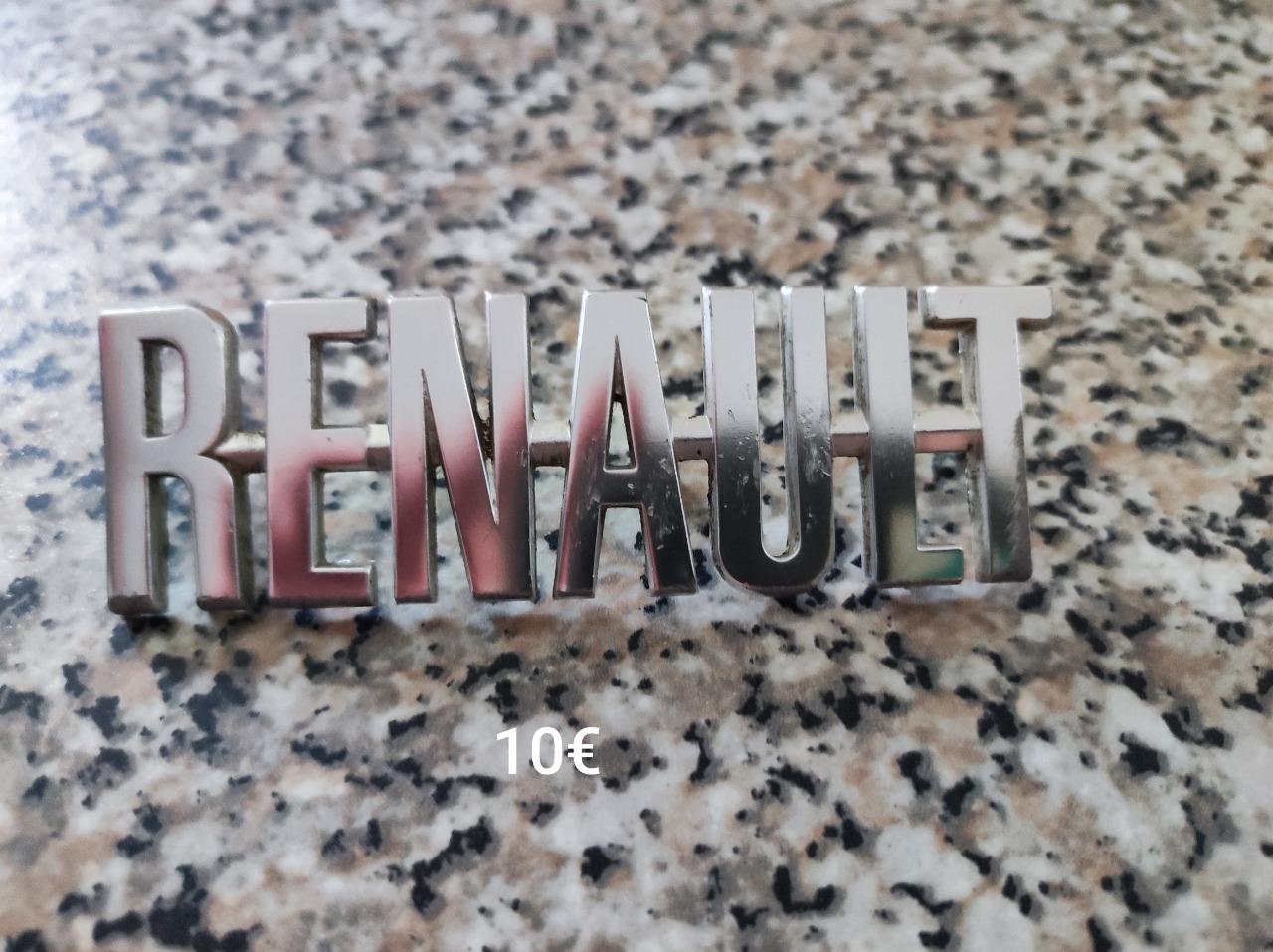 Sigle RENAULT Caravelle LesAnciennes.com