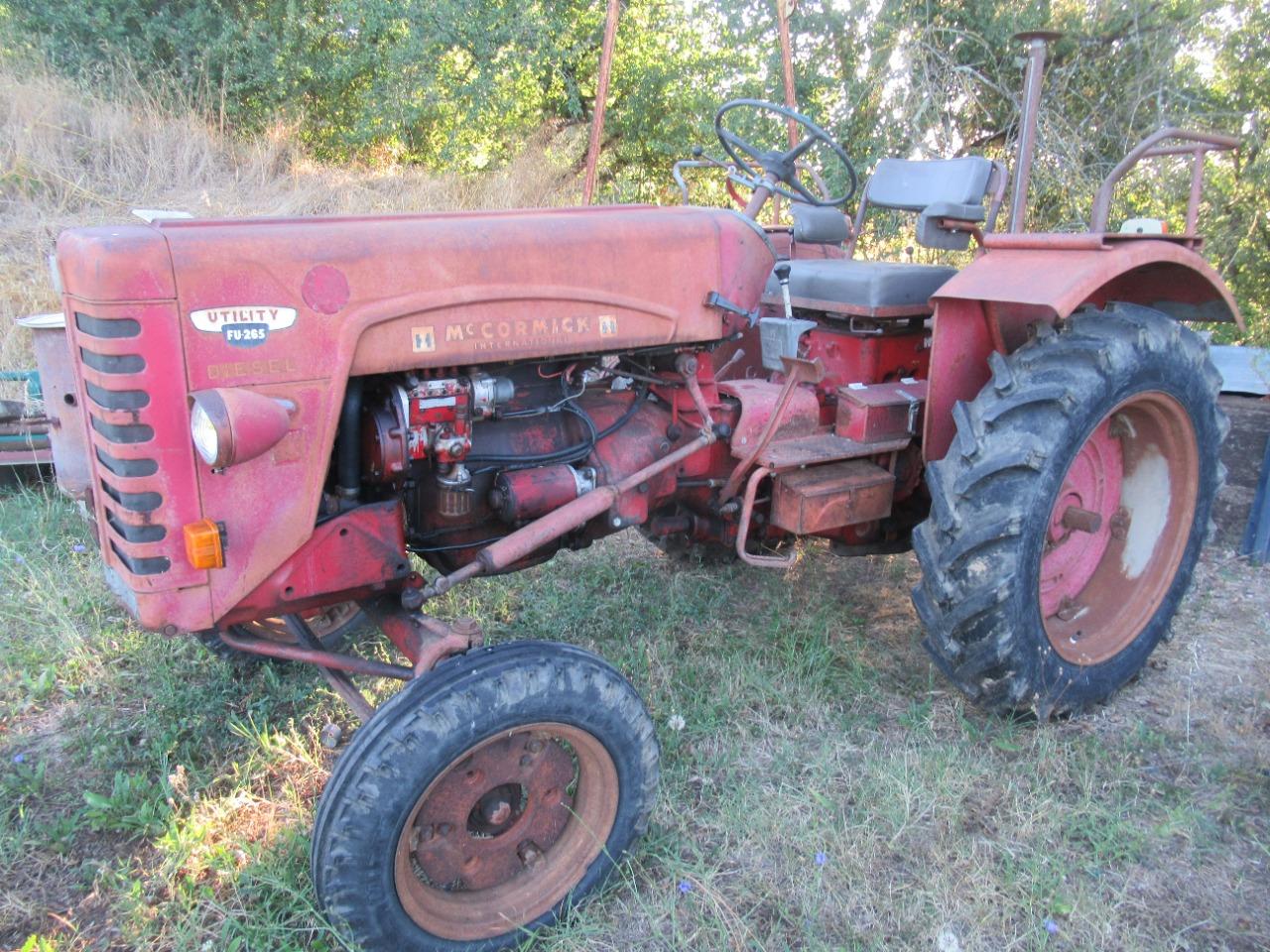 MCCORMICK 265 FU - 1959 LesAnciennes.com