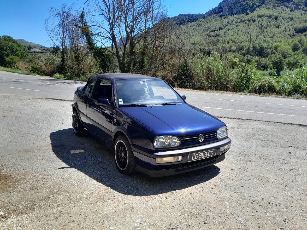 VOLKSWAGEN Golf Cabriolet - 1994 LesAnciennes.com