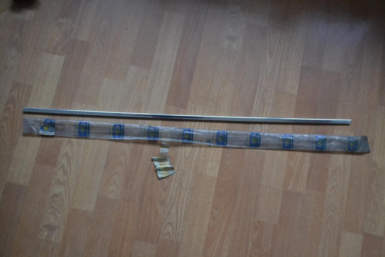 Baguette supérieure intérieure PEUGEOT 104 Coupé LesAnciennes.com