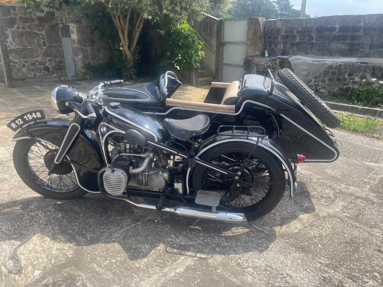 BMW R12 - 1948 LesAnciennes.com