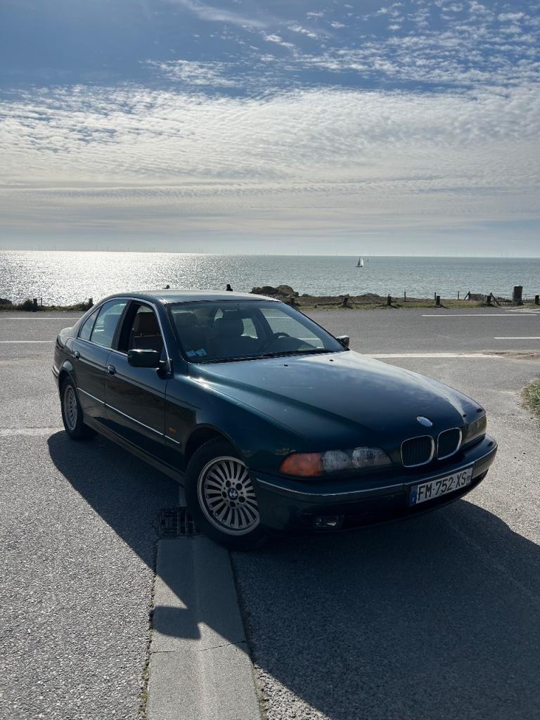 BMW 528 E39 - 1997 LesAnciennes.com