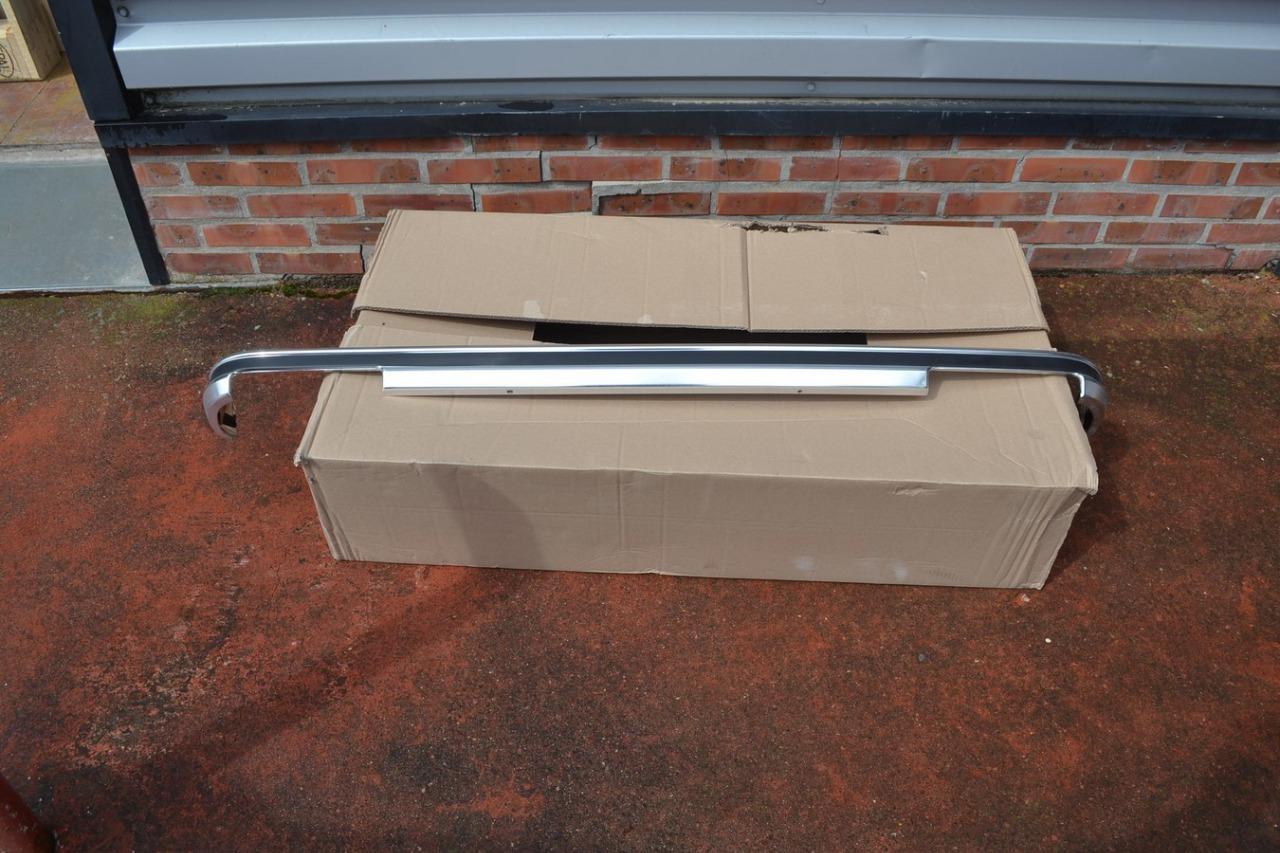 Pare-chocs AV, alu, PEUGEOT 104 avant 1977, neuf LesAnciennes.com