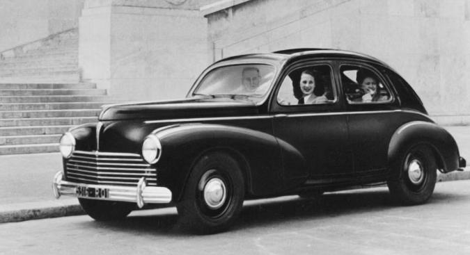 Recherche PEUGEOT 203 203C Berline LesAnciennes.com