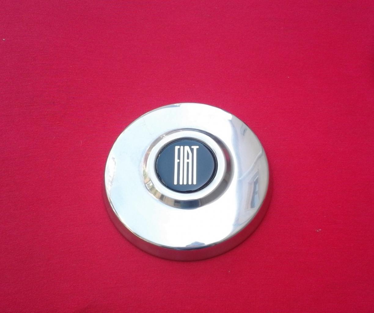 Enjoliveurs FIAT Dino berlina e spider LesAnciennes.com