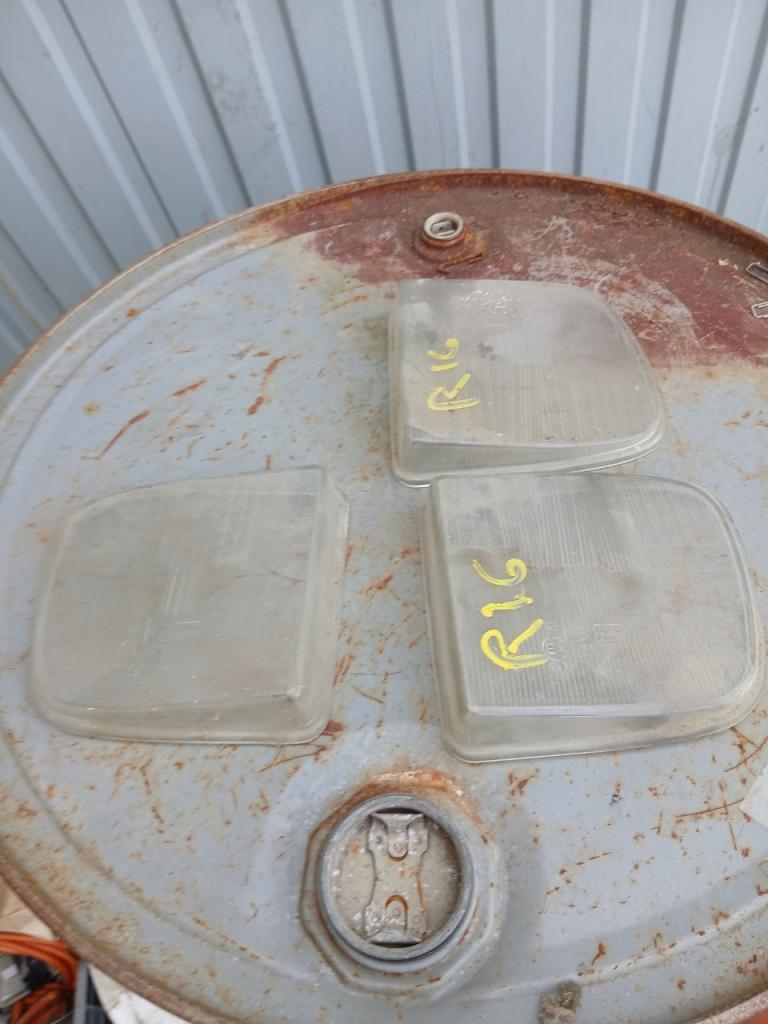 Verre de phare RENAULT 16 (R16) Tx LesAnciennes.com
