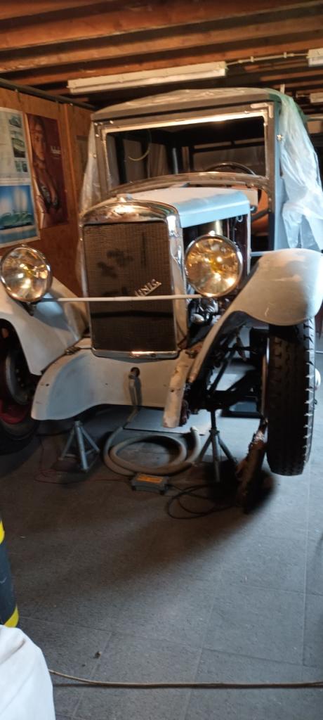 UNIC L9 Berline de voyage - 1931 LesAnciennes.com