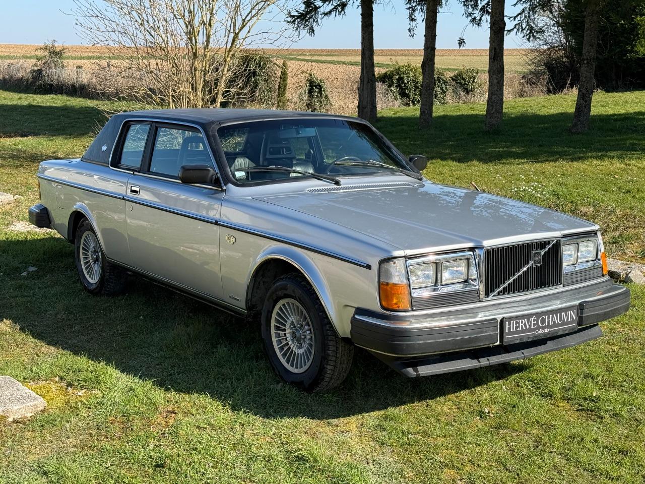 VOLVO 262 Coupé - 1979 LesAnciennes.com