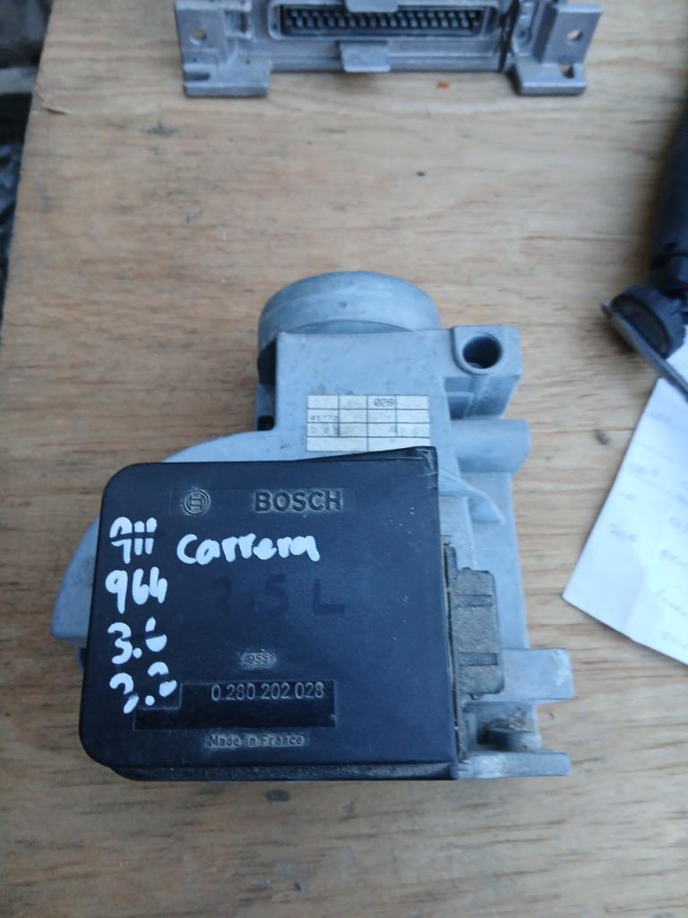 Débitmètre PORSCHE 944 LesAnciennes.com