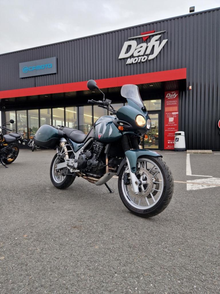 TRIUMPH Tiger 955i - 2004 LesAnciennes.com