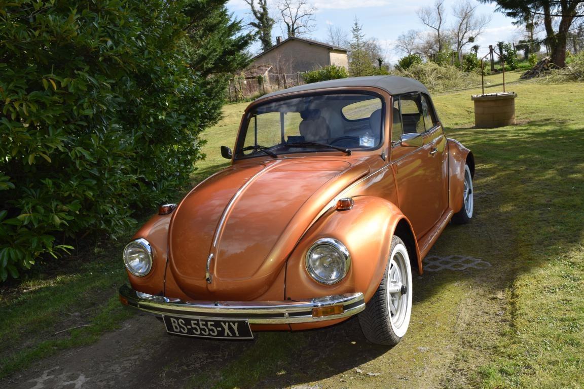 VOLKSWAGEN Coccinelle Cabriolet - 1976 LesAnciennes.com