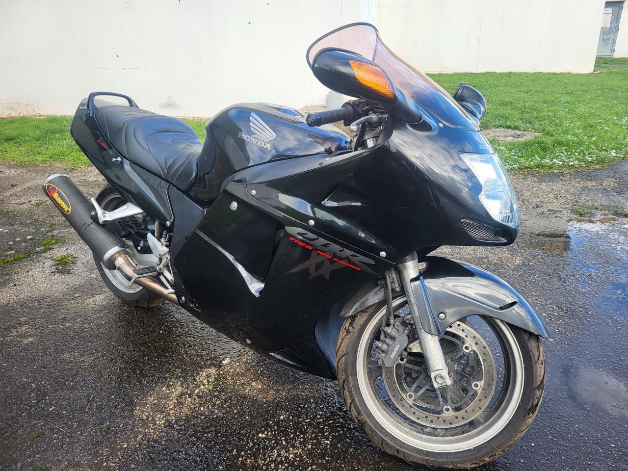 HONDA CBR 1000 Cbr 1100xx Black - 1997 LesAnciennes.com