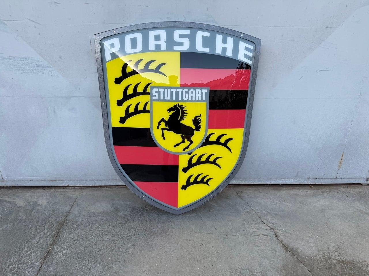Porsche Sign LesAnciennes.com