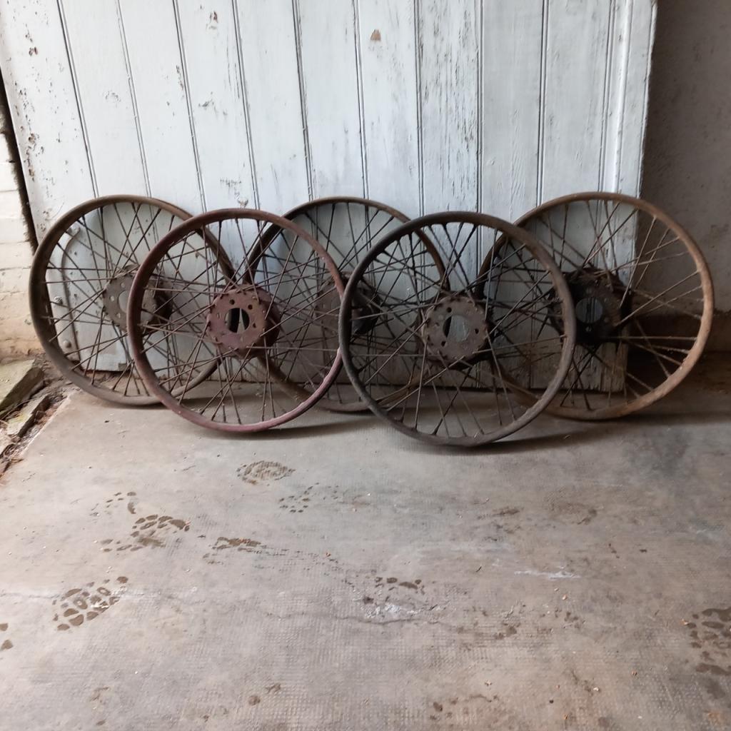 Jantes PEUGEOT 172 LesAnciennes.com