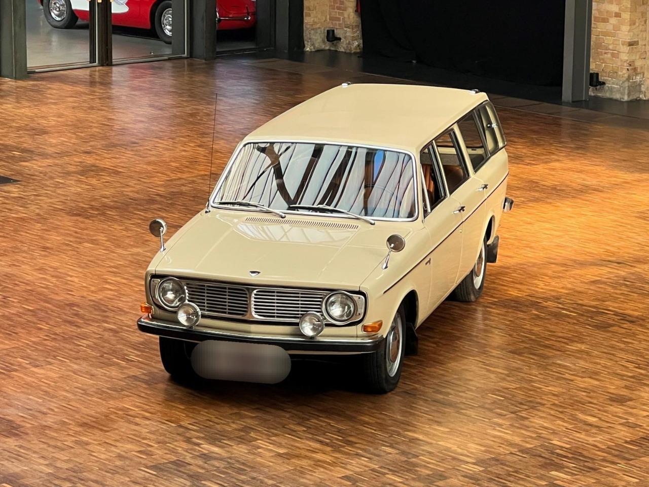 VOLVO 145 B18 Torslanda - 1968 LesAnciennes.com