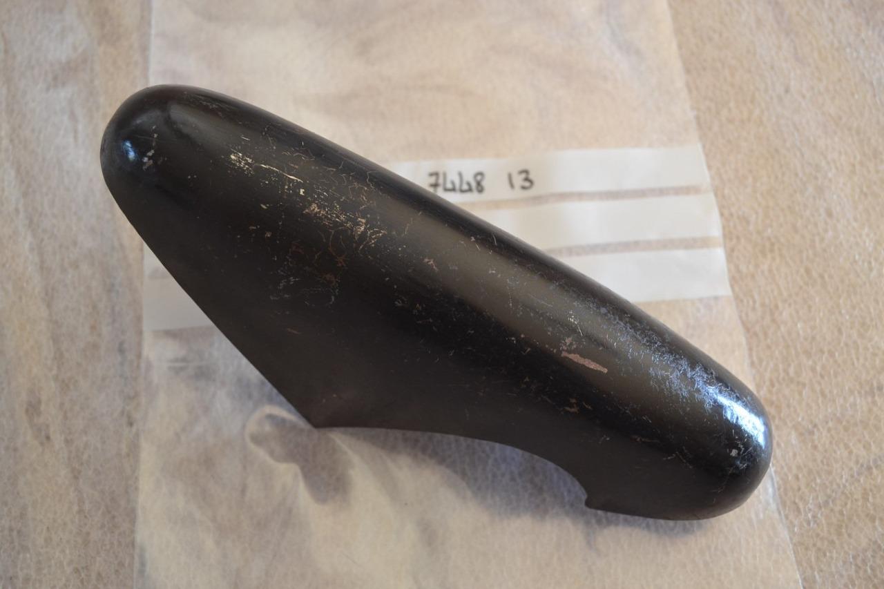 Butoir pare-chocs AV, à peindre, PEUGEOT 403, neuf LesAnciennes.com
