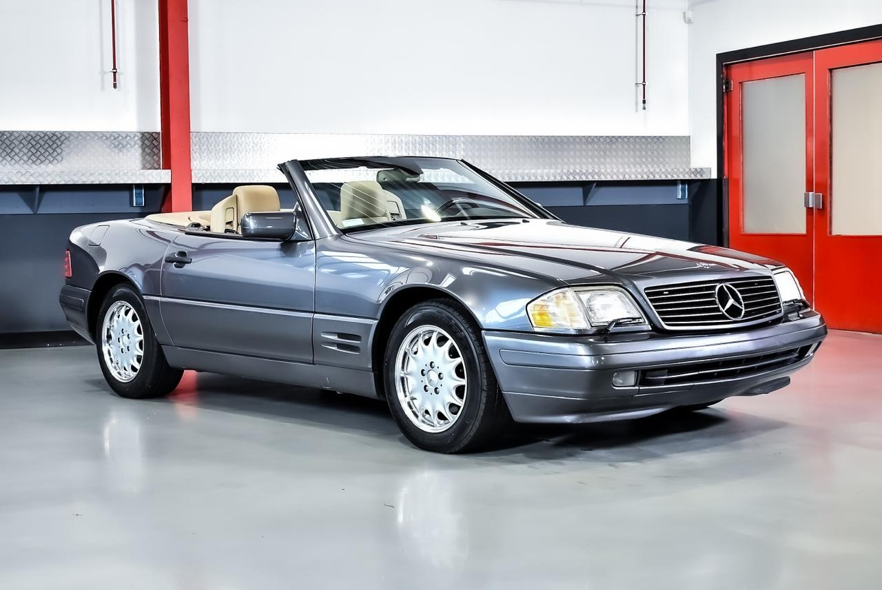1997 Mercedes-Benz R129 SL320 Convertible 3,2L I6 LesAnciennes.com