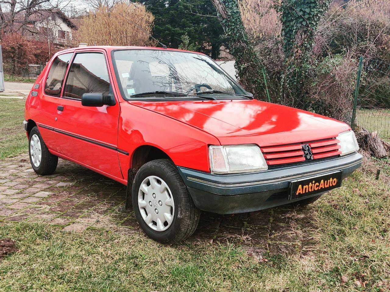 PEUGEOT 205 - 1993 LesAnciennes.com