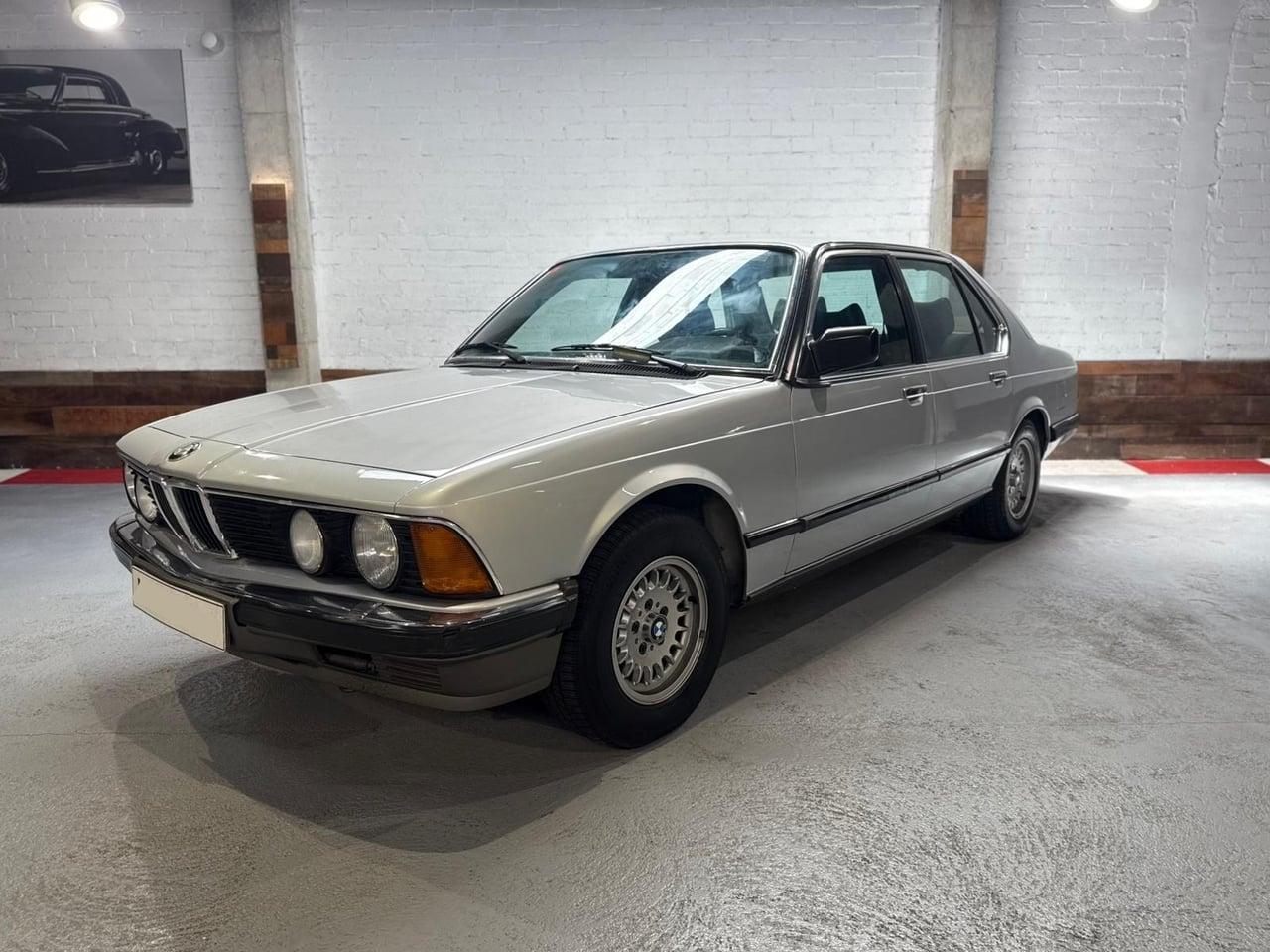 1984 BMW 735i Automatic E23 LesAnciennes.com