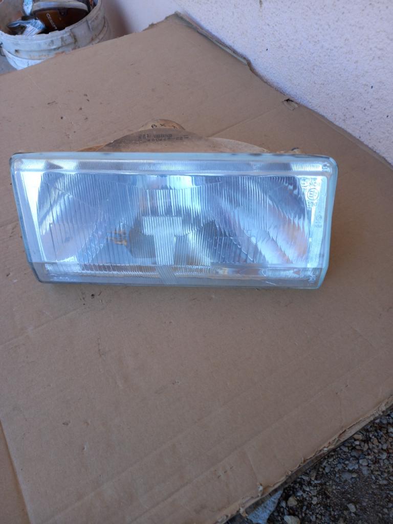 Phare D CITROEN BX LesAnciennes.com