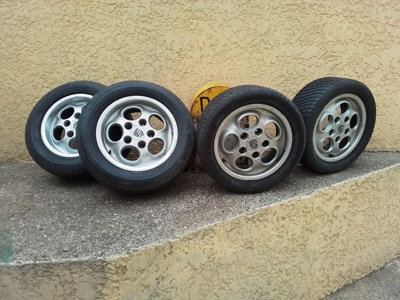 Jantes PORSCHE 944 LesAnciennes.com