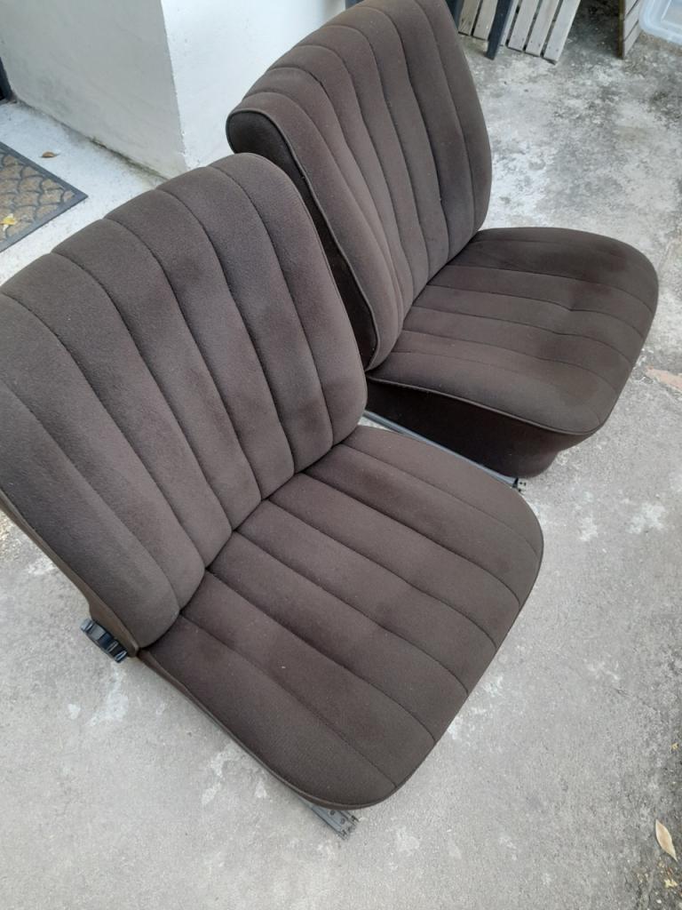 RENAULT 16 (R16) tx paire sièges avant LesAnciennes.com