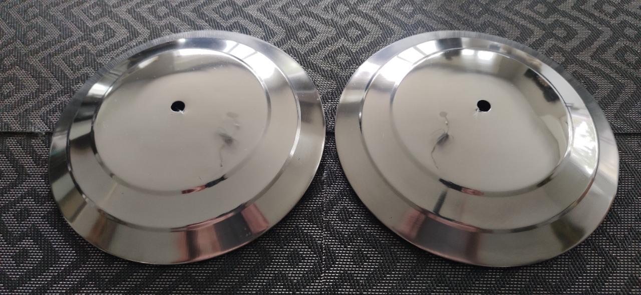 Enjoliveurs de roues PEUGEOT 403 7 LesAnciennes.com