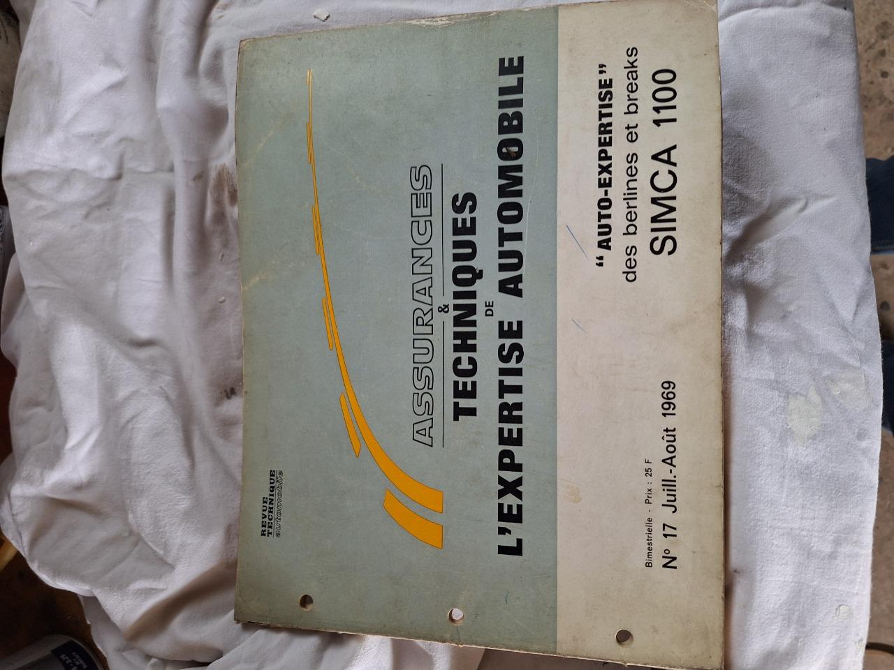 Revue simca. LesAnciennes.com