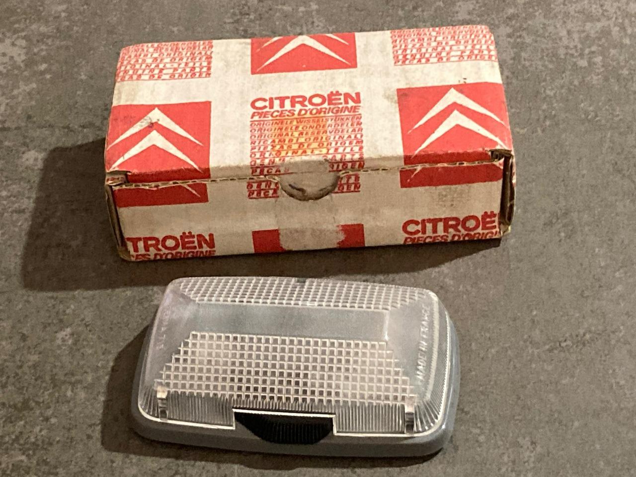 Plafonnier Intérieur D’origine CITROËN – SEIMA 713 Pour 2CV, ACADIANE, AMI 8, GS/A