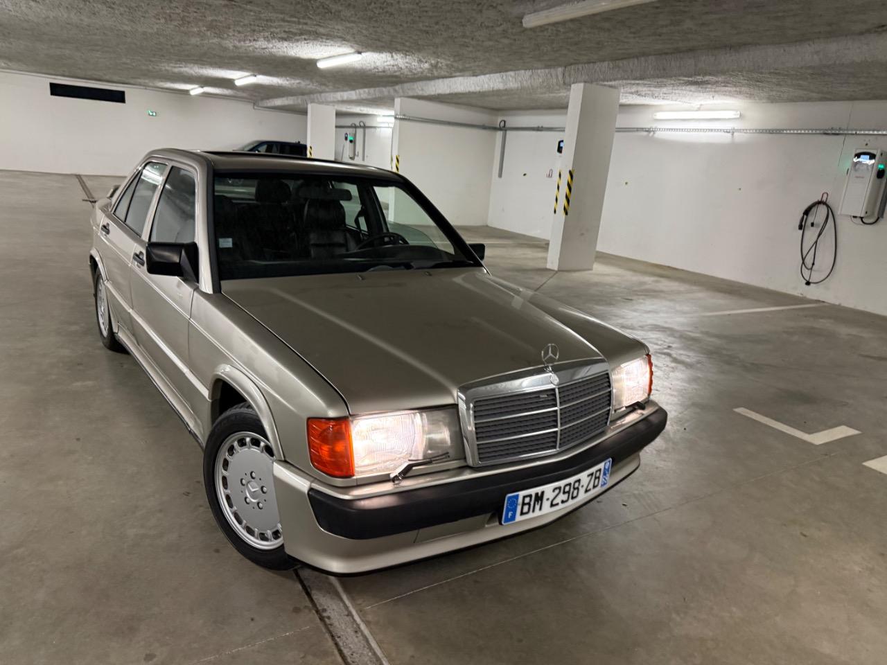 MERCEDES 190 E 2.3 16S - 1985 LesAnciennes.com