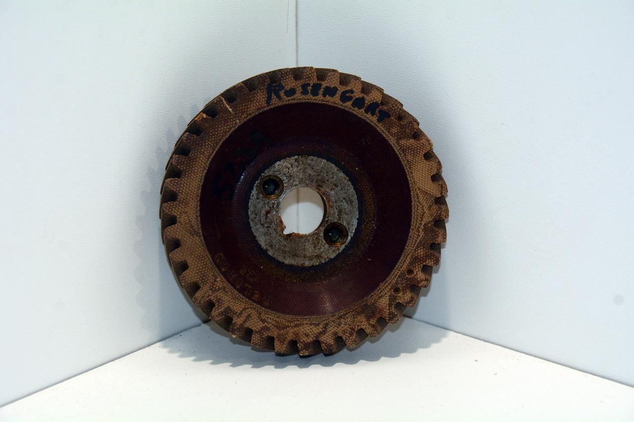 Pignon de distribution pour Rosengart Super 5, LR4 LesAnciennes.com