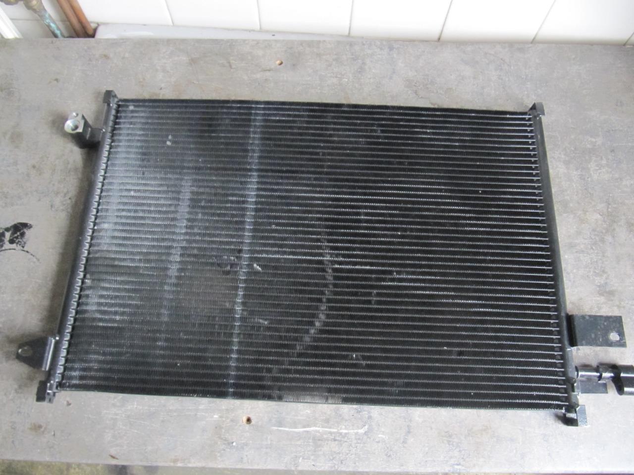 RADIATEUR DE CLIMATISATION LesAnciennes.com