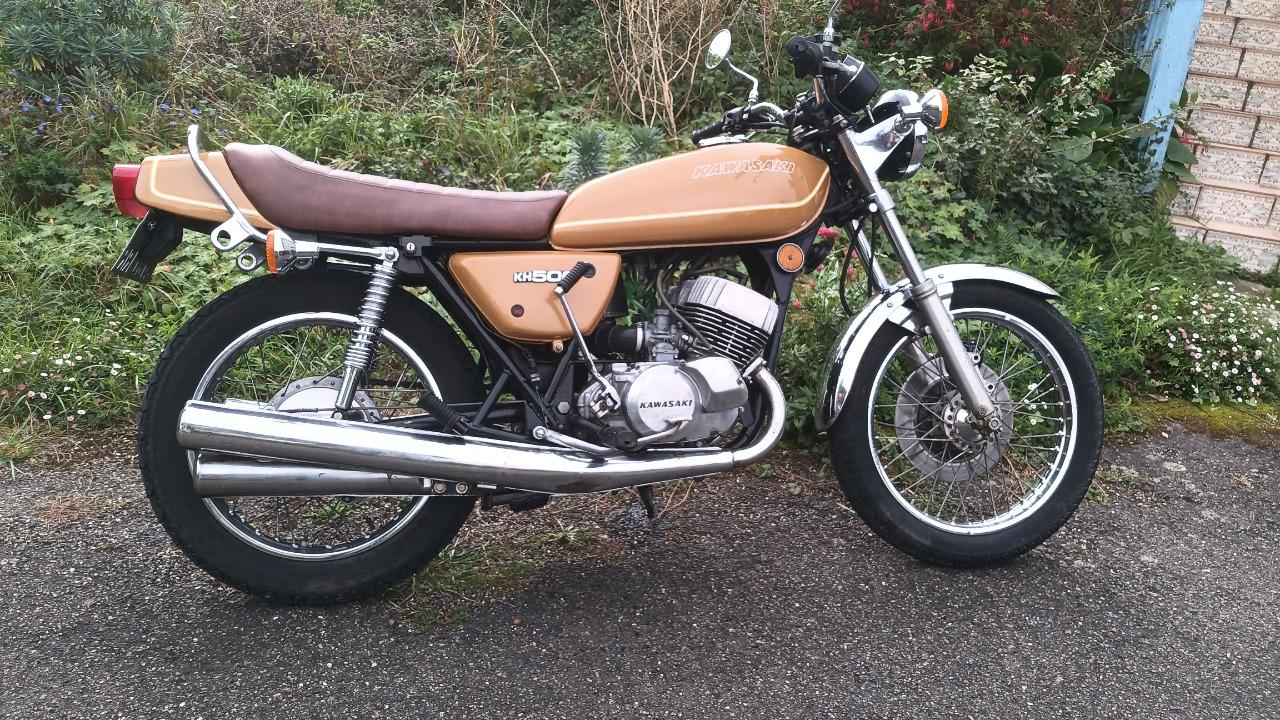 KAWASAKI 500 KH - 1977 LesAnciennes.com