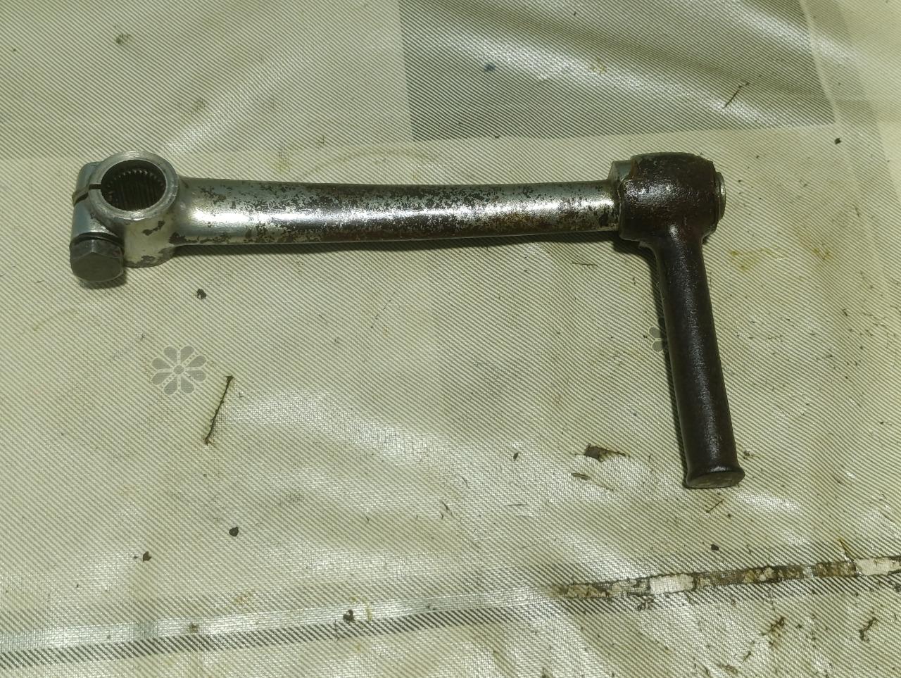 Pédale kick Ducati 125 160 175 200 250 350 LesAnciennes.com