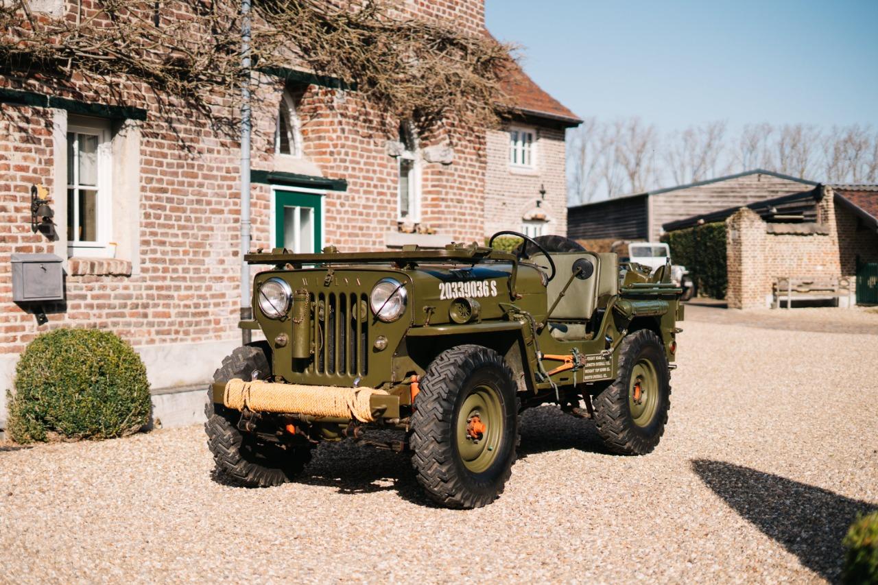 JEEP Willys CJ3B - 1961 - 1961 LesAnciennes.com