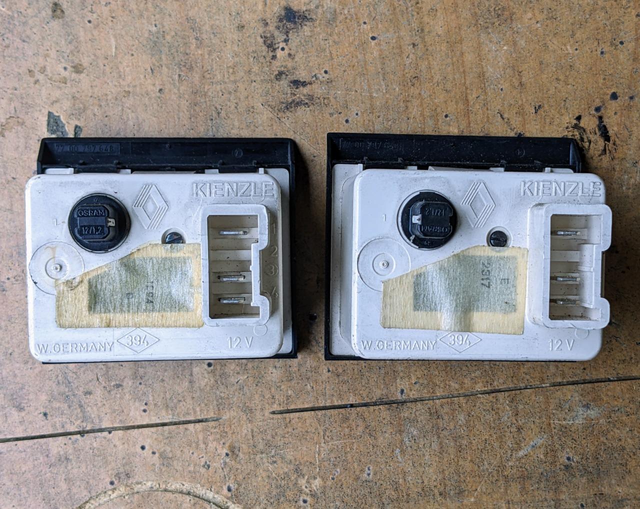 Montre de tableau de bord RENAULT Clio série 1 LesAnciennes.com