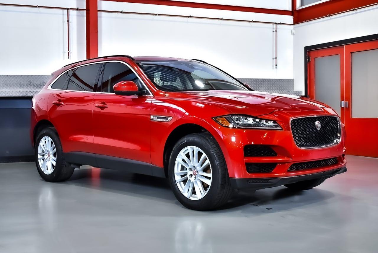 2017 Jaguar F-Pace 20d Prestige LesAnciennes.com