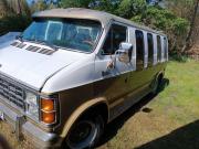 image_4-DODGE b350 royal chassis long vitré - 1980