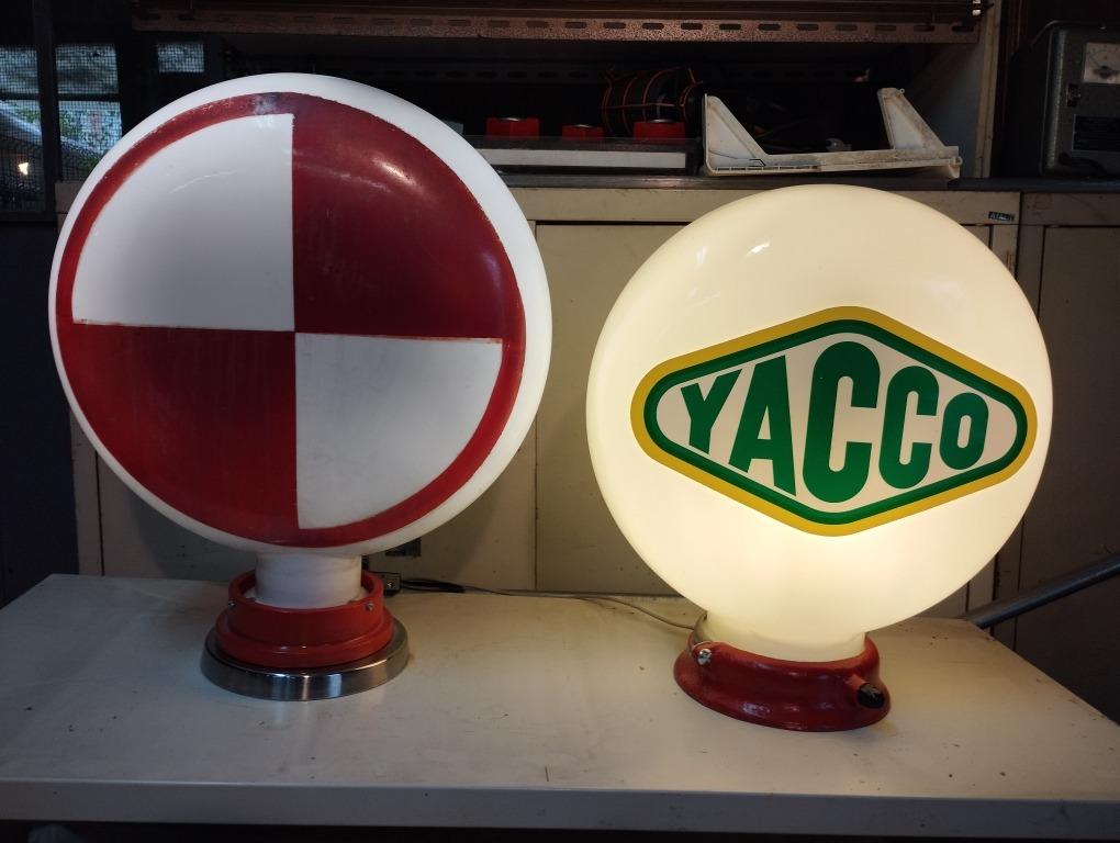 Globes de pompe à essence LesAnciennes.com