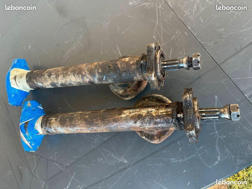 TROMPETTES COMPLETE RENAULT DAUPHINE GORDINI LesAnciennes.com