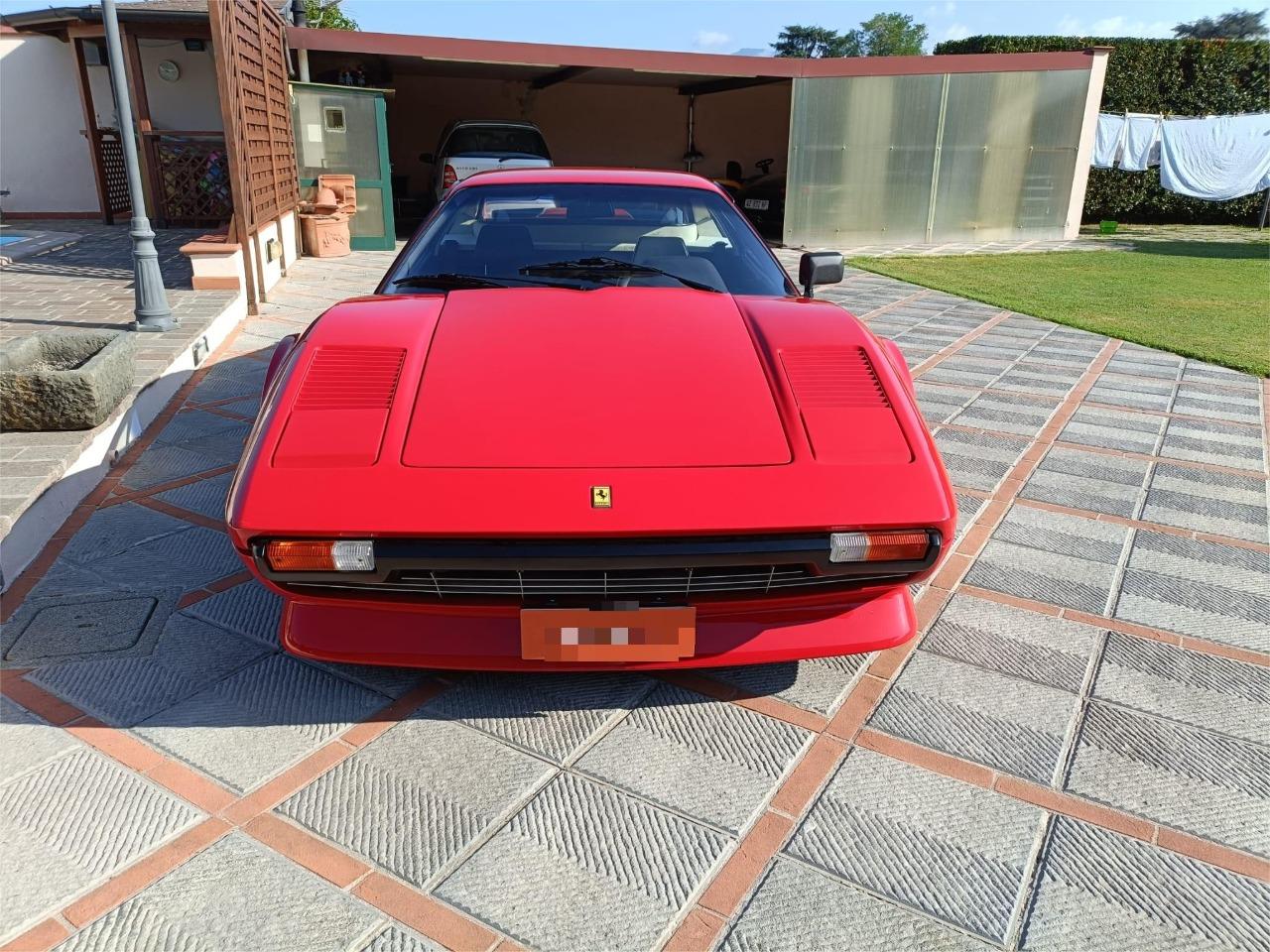 FERRARI 308 GTBi - 1980 LesAnciennes.com
